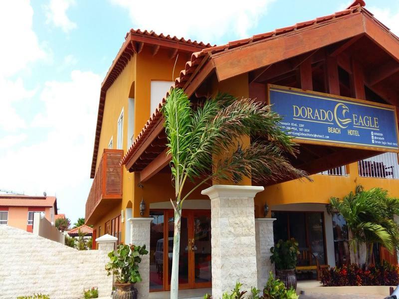 Dorado Eagle Beach Hotel Oranjestad Bagian luar foto