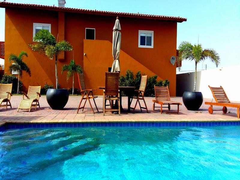Dorado Eagle Beach Hotel Oranjestad Bagian luar foto